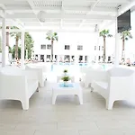 Lantiana Napa מלון דירות 3*