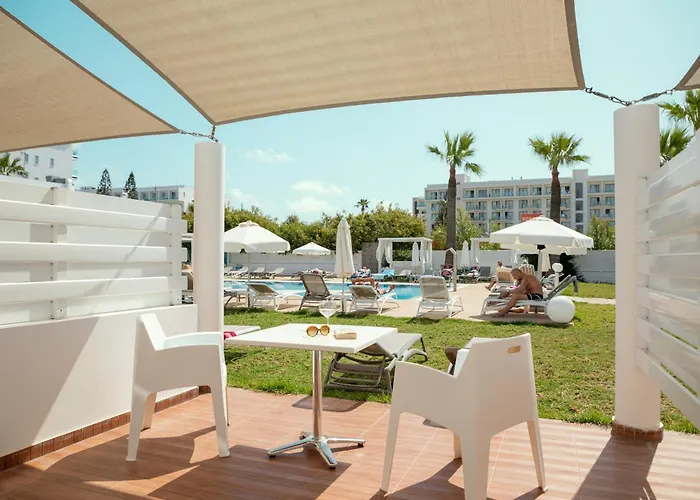 Lantiana Napa Aparthotel